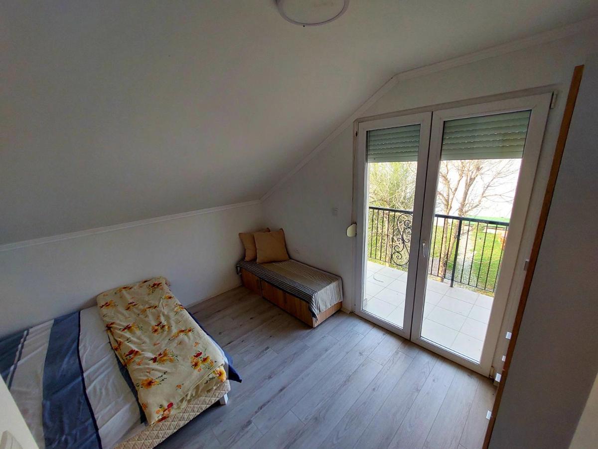 Vila Maza Smederevo Ngoại thất bức ảnh